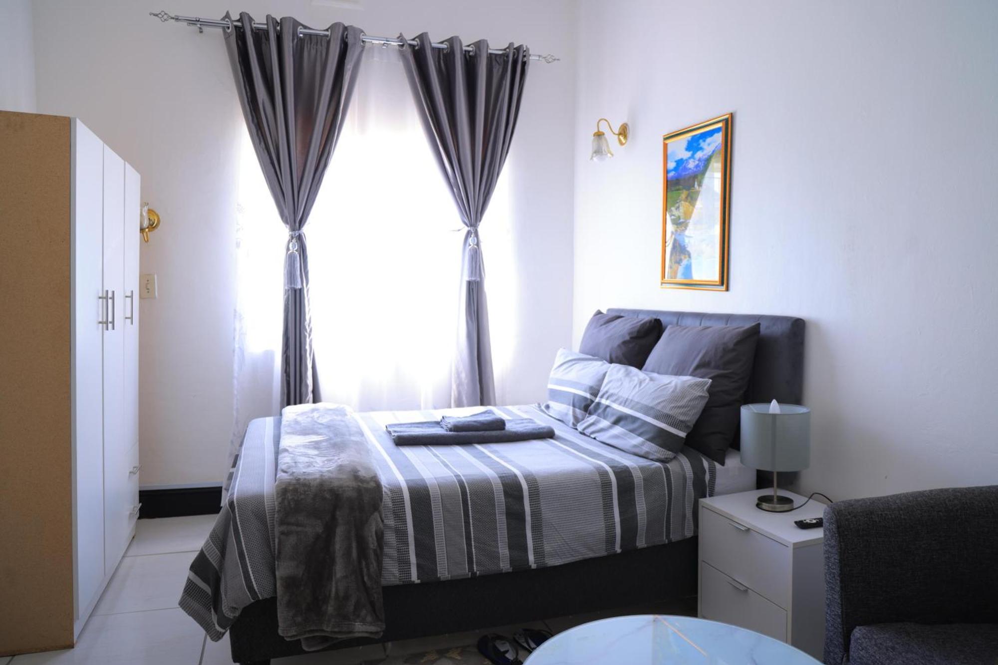 Paradise Guest house Cape Town